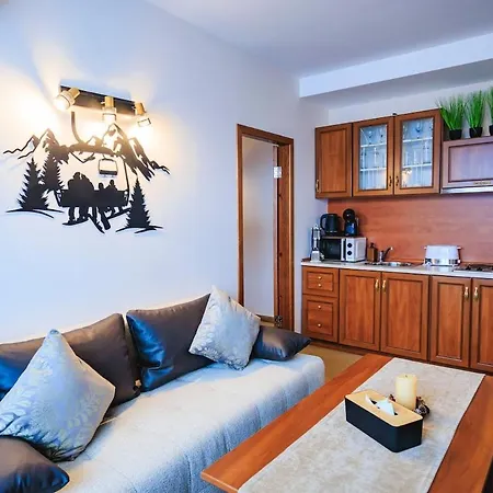 Peak 508 Apartment